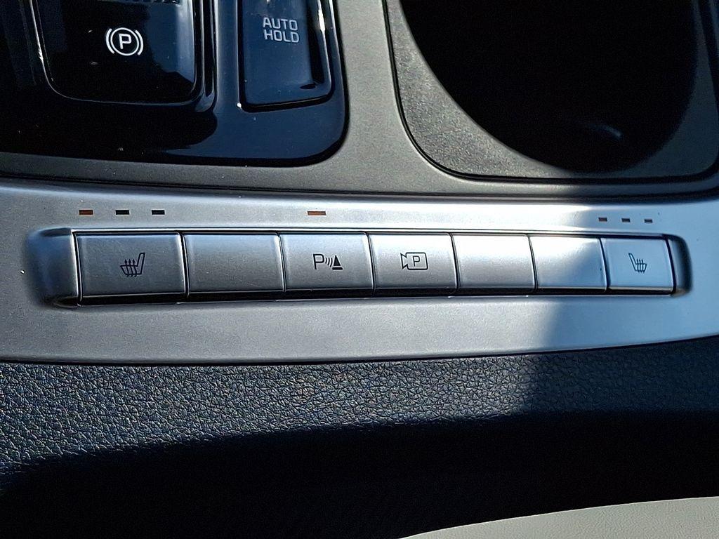 new 2026 Kia Carnival car, priced at $41,965