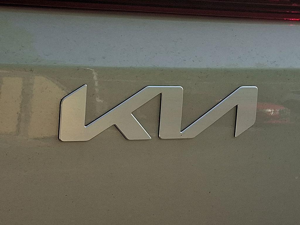 new 2026 Kia Carnival car, priced at $41,965