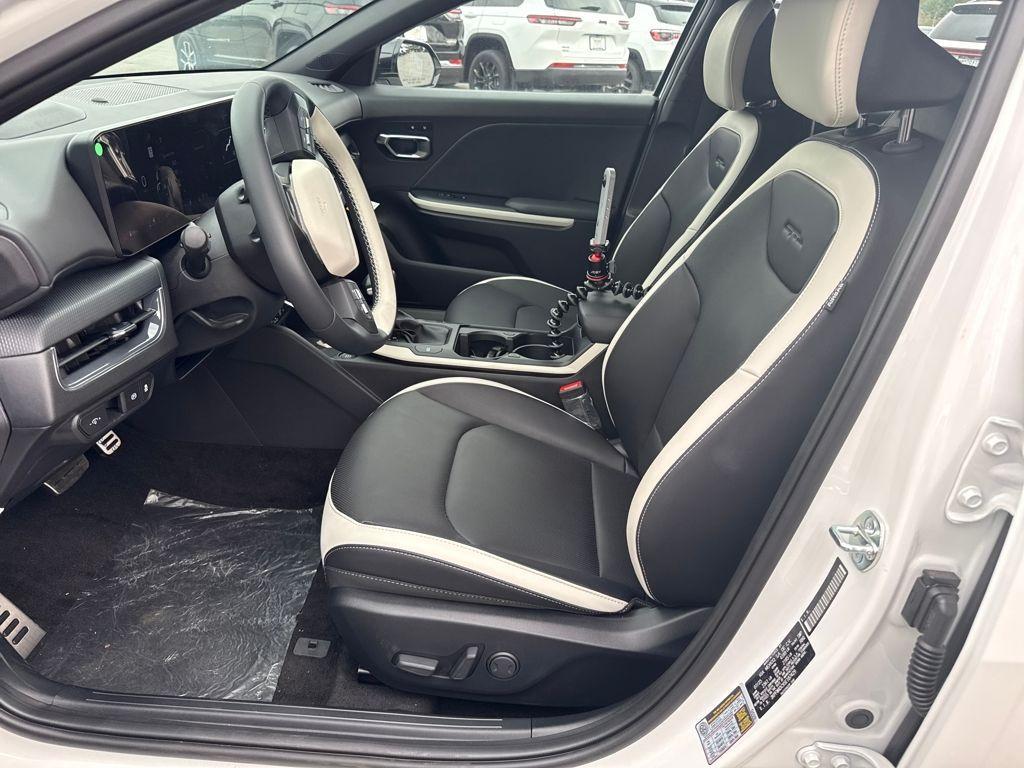 new 2025 Kia K4 car, priced at $30,374