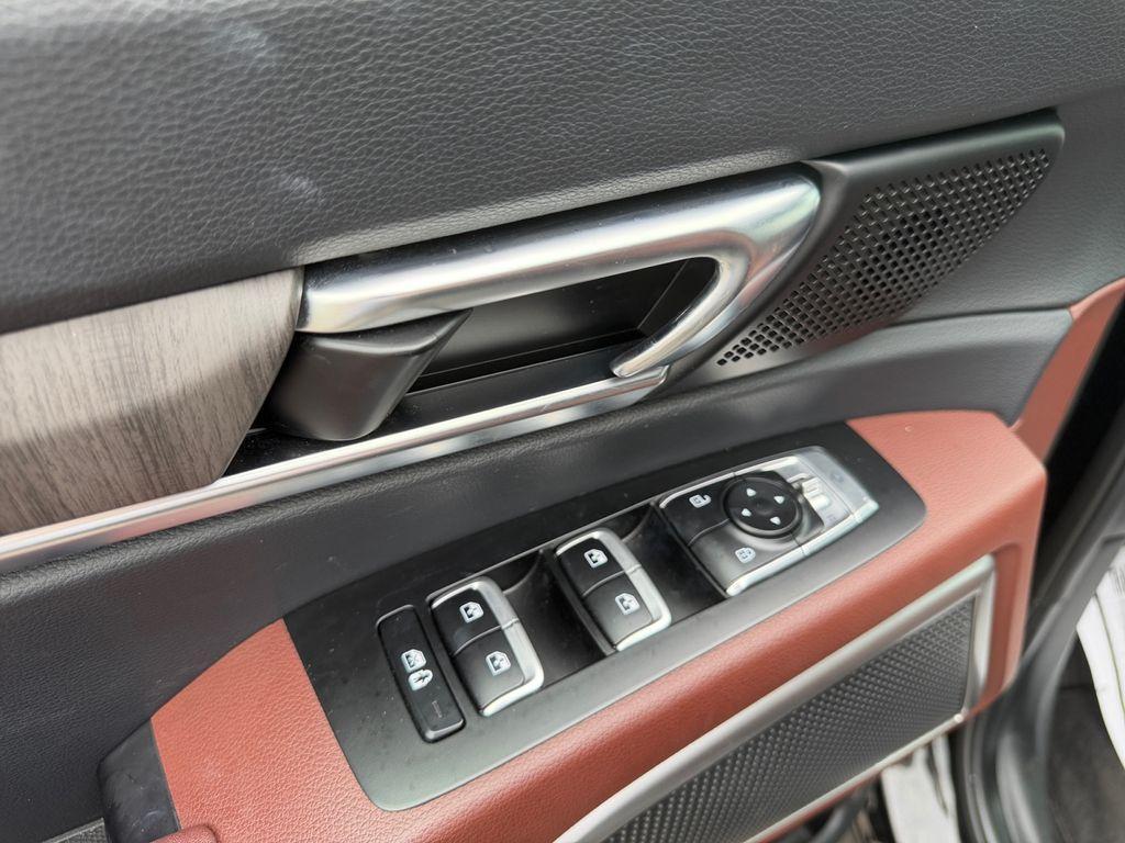used 2024 Kia Telluride car, priced at $39,500