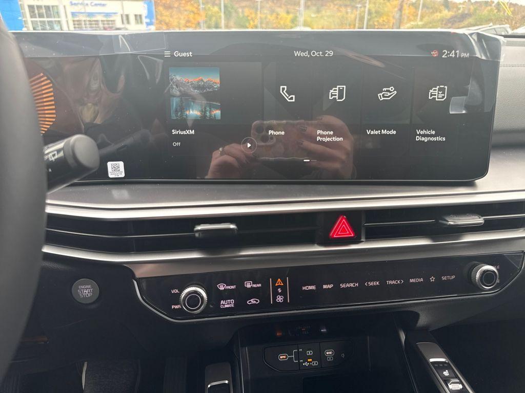 new 2026 Kia Sorento car, priced at $38,424