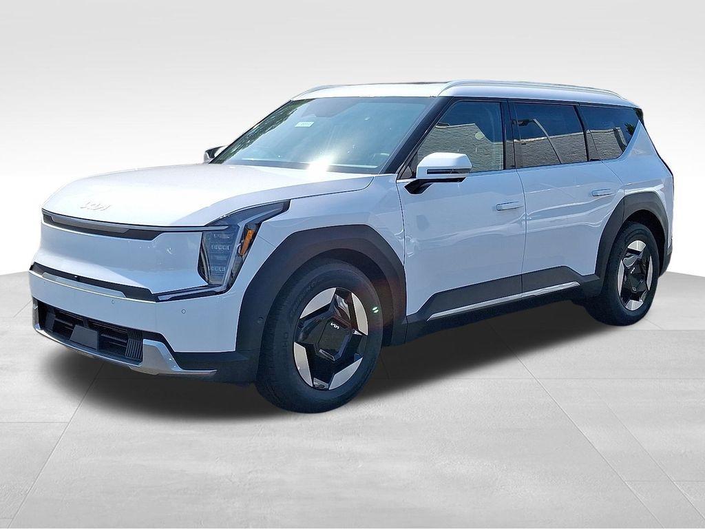 new 2026 Kia EV9 car, priced at $53,297