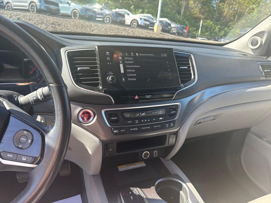 used 2022 Honda Pilot car, priced at $26,300
