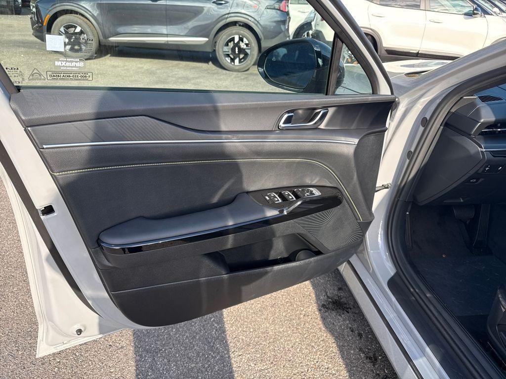 new 2026 Kia K5 car, priced at $34,176