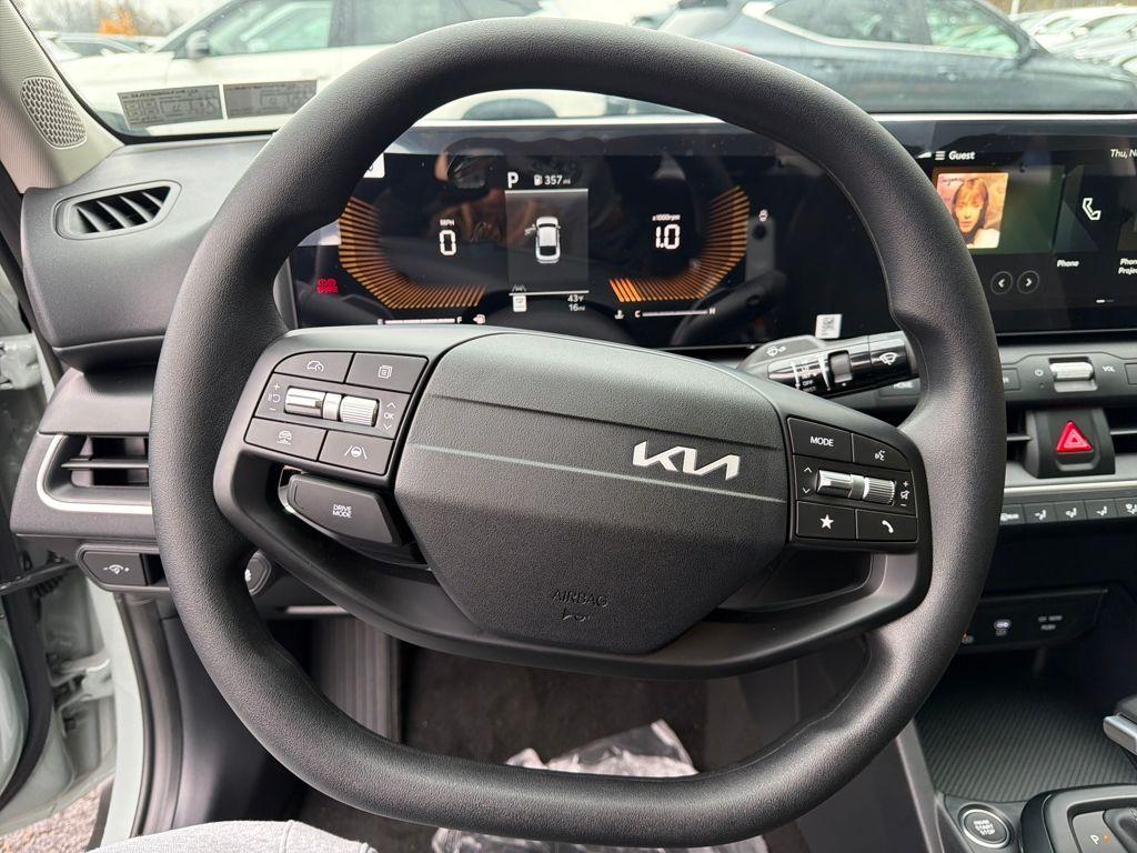 new 2025 Kia K4 car, priced at $23,307