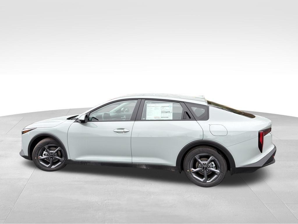 new 2025 Kia K4 car, priced at $23,307