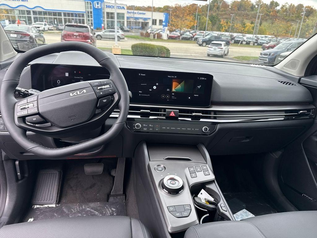 new 2026 Kia Sportage Hybrid car, priced at $40,684