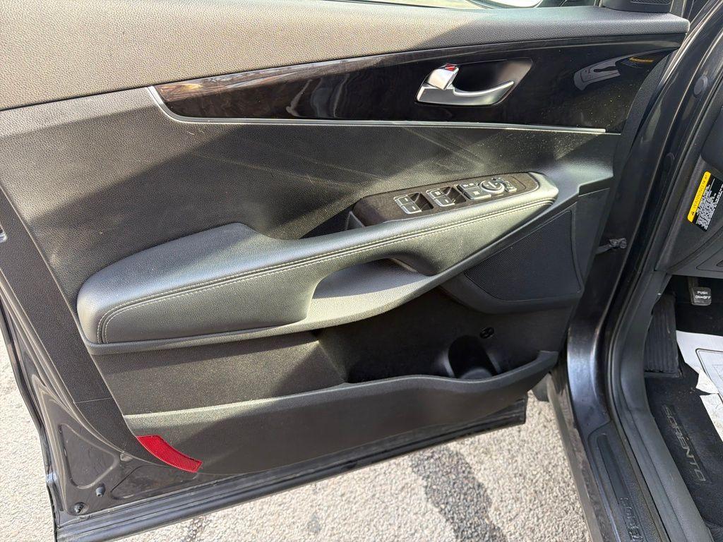 used 2017 Kia Sorento car, priced at $14,000