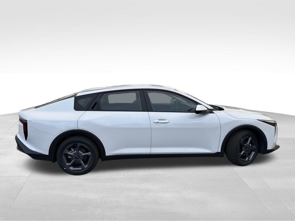 new 2025 Kia K4 car, priced at $23,675
