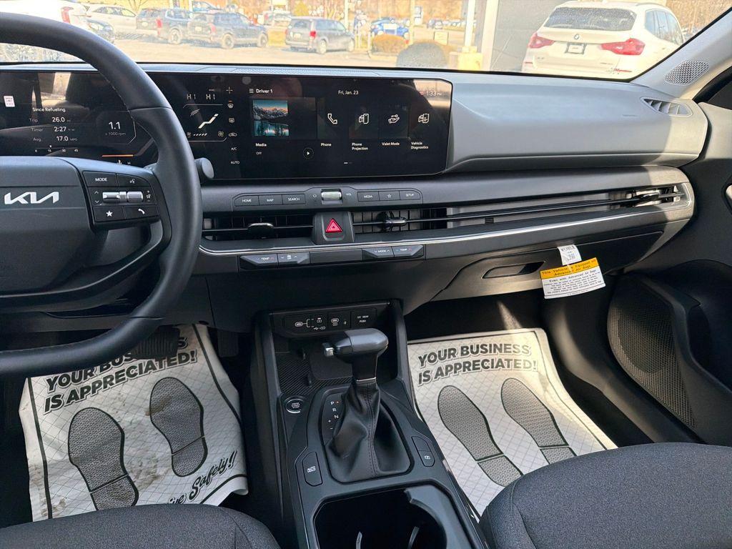 used 2025 Kia K4 car, priced at $23,000