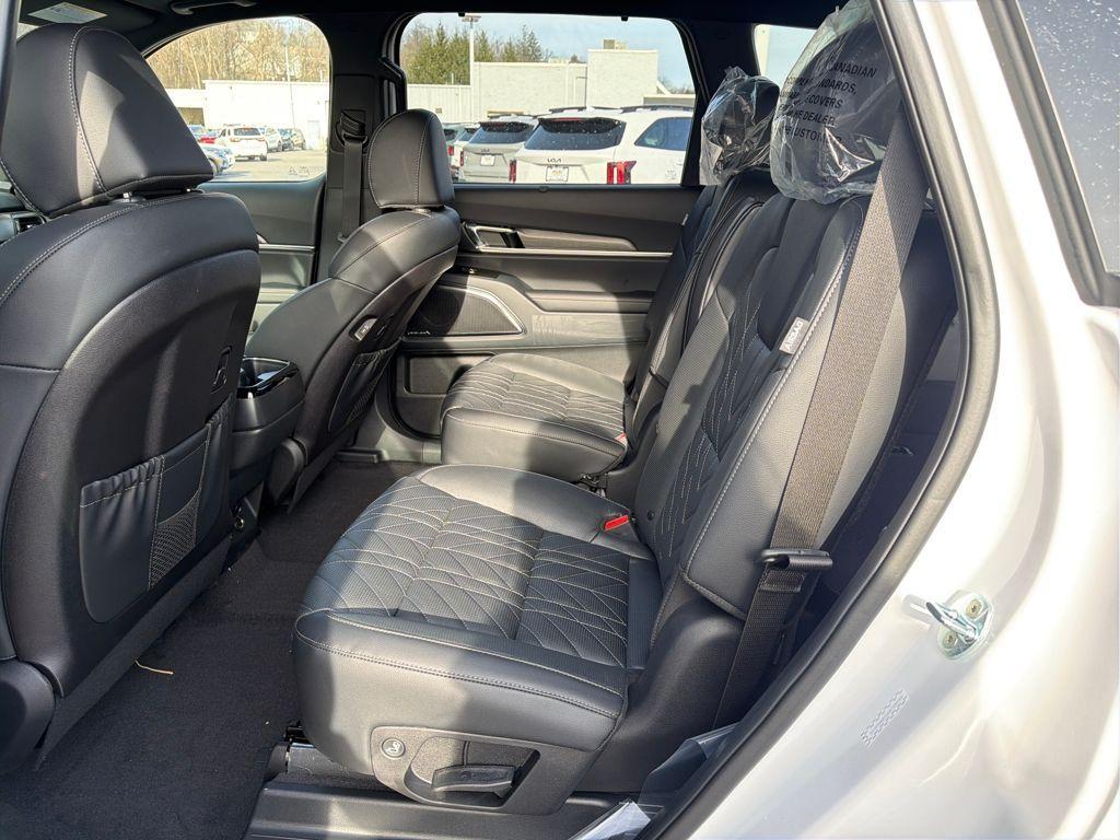 new 2025 Kia Telluride car, priced at $49,753