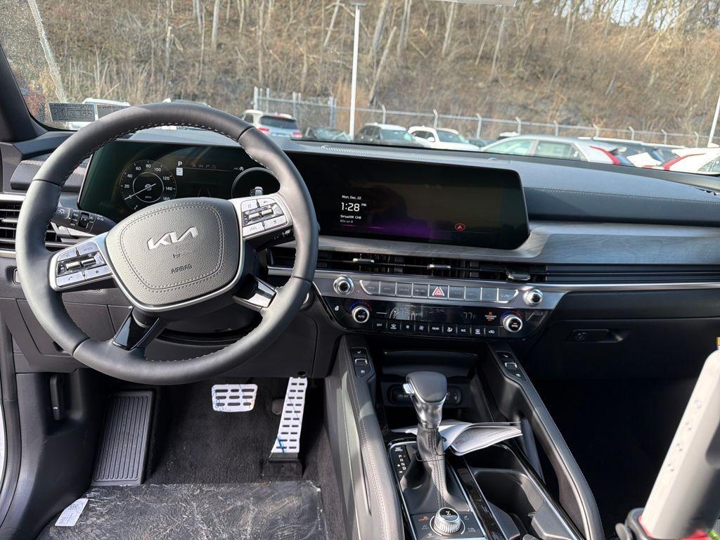 new 2025 Kia Telluride car, priced at $49,753