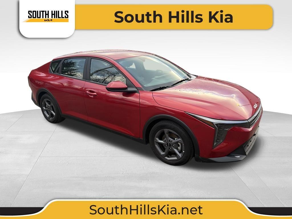 used 2025 Kia K4 car, priced at $23,000
