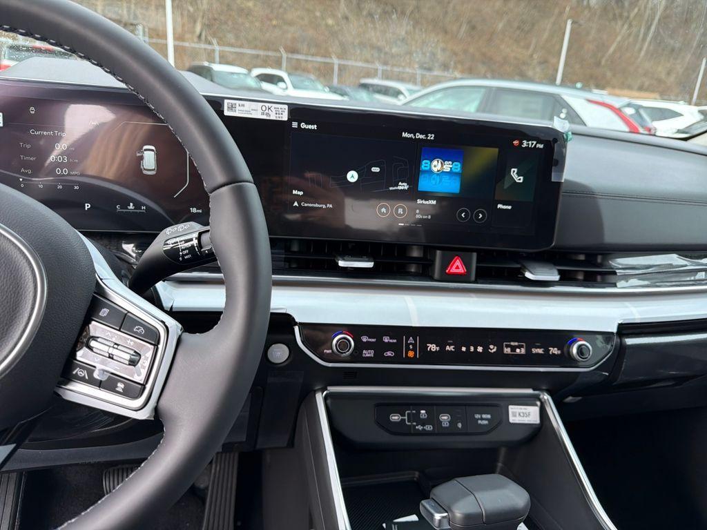 new 2026 Kia Carnival car, priced at $50,894