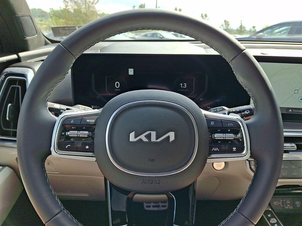 new 2025 Kia Sorento Hybrid car, priced at $43,881