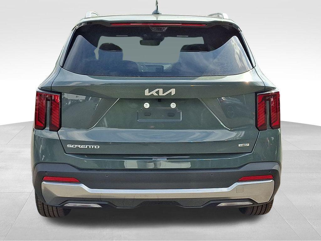new 2025 Kia Sorento Hybrid car, priced at $43,881