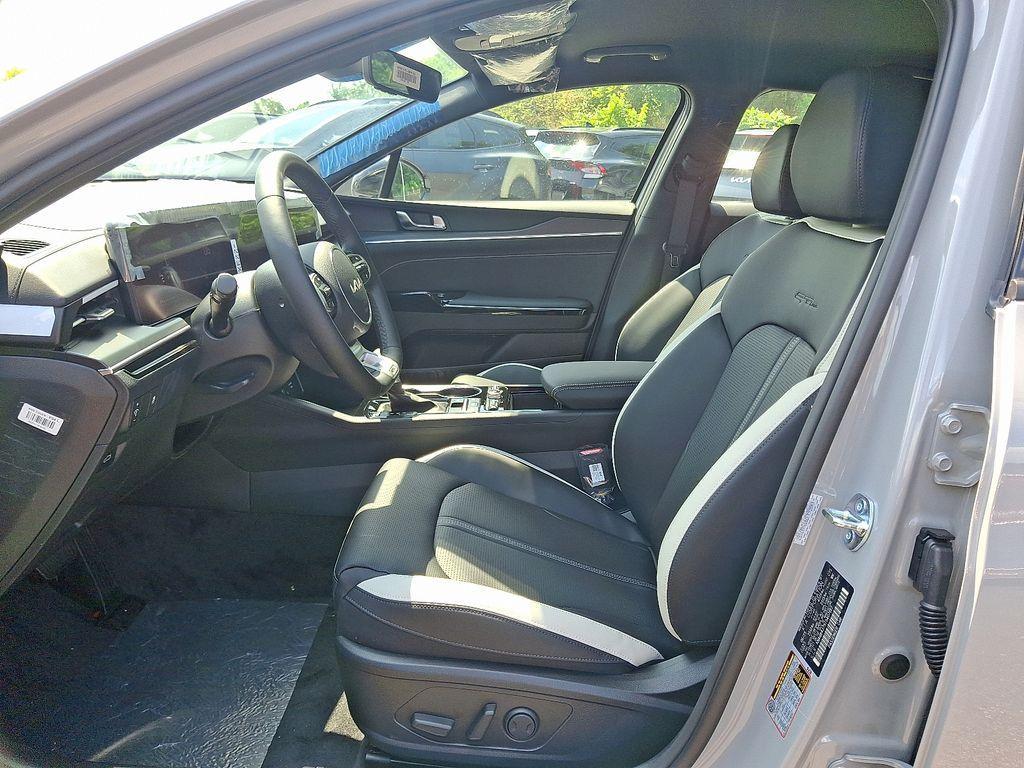 new 2026 Kia K5 car, priced at $30,842