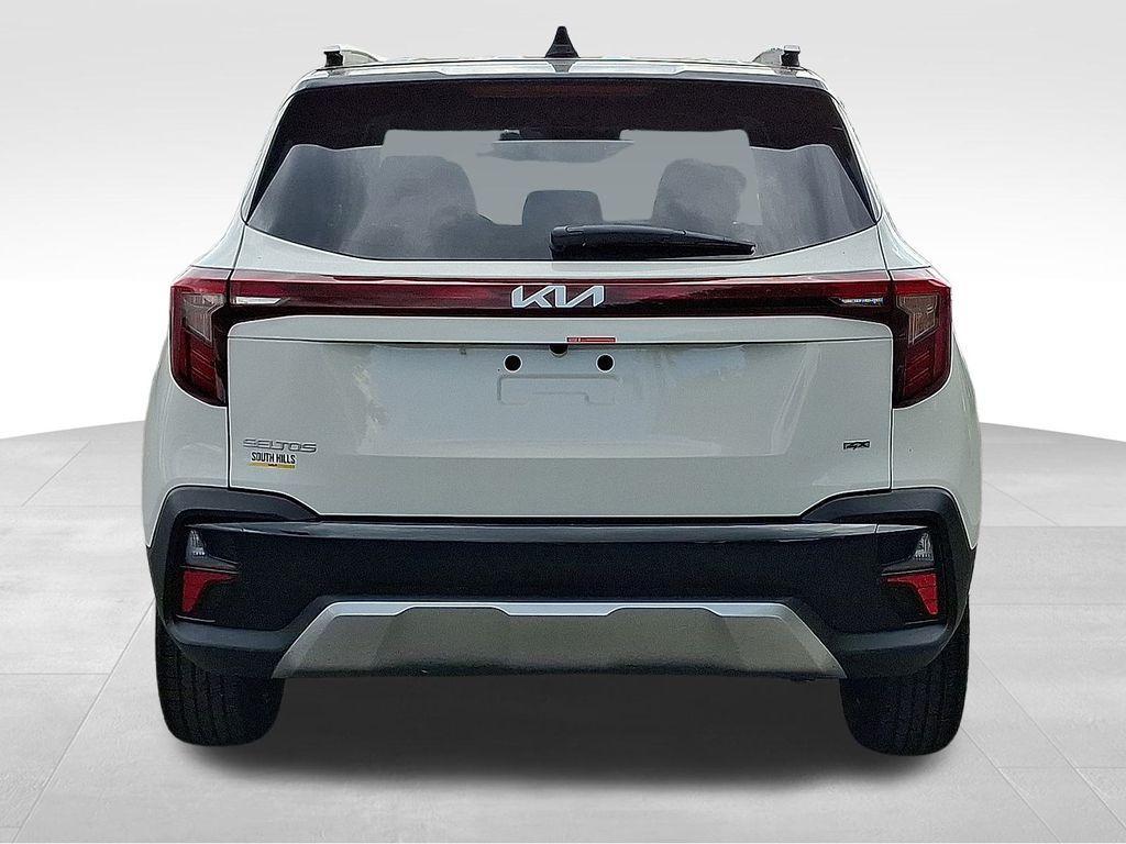 new 2026 Kia Seltos car, priced at $28,046