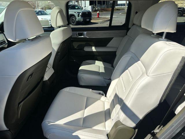 used 2025 Hyundai Santa Fe car, priced at $41,467