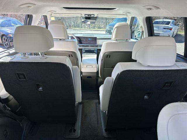 used 2025 Hyundai Santa Fe car, priced at $41,467