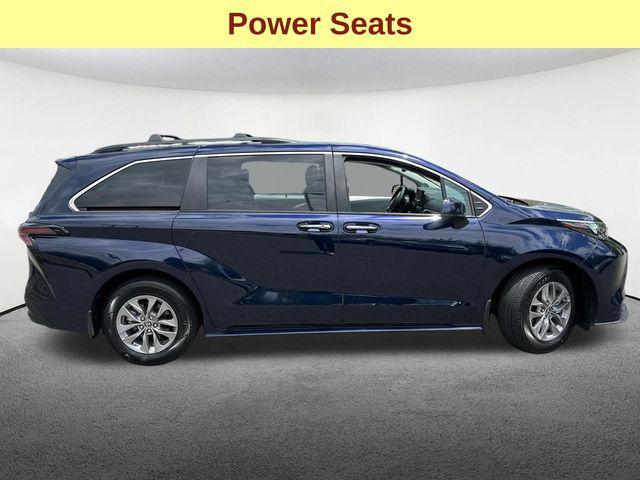 used 2025 Toyota Sienna car, priced at $50,967