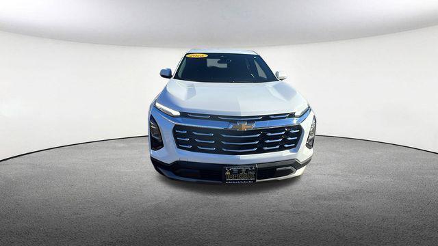 used 2025 Chevrolet Equinox car, priced at $27,977