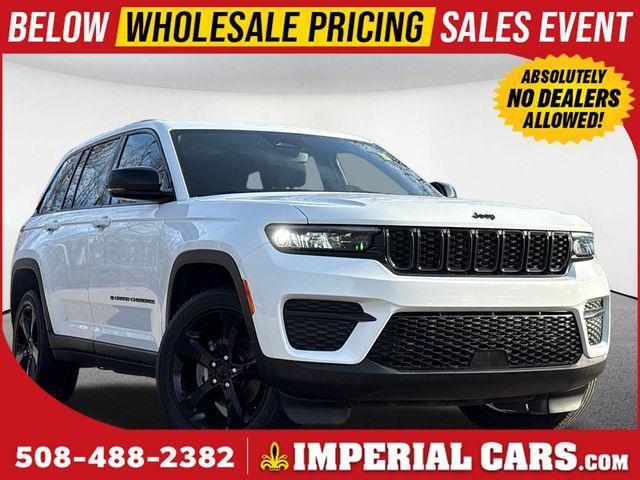 used 2022 Jeep Grand Cherokee car, priced at $28,647