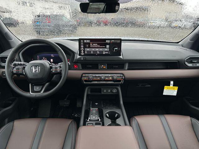 new 2026 Honda Pilot car, priced at $52,345