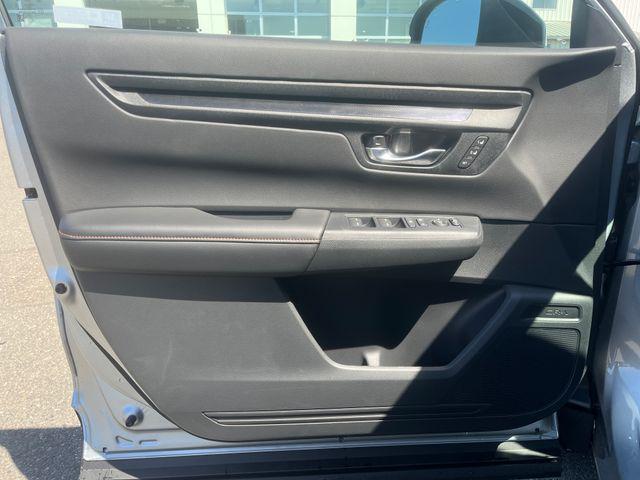 new 2026 Honda CR-V Hybrid car, priced at $41,875