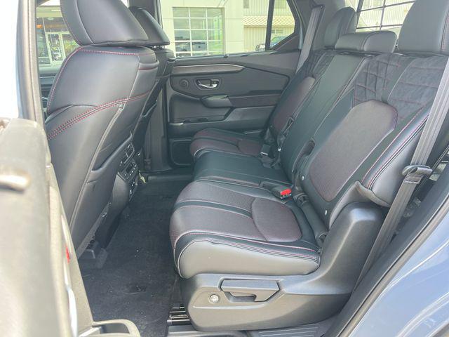 new 2026 Honda Pilot car, priced at $60,695