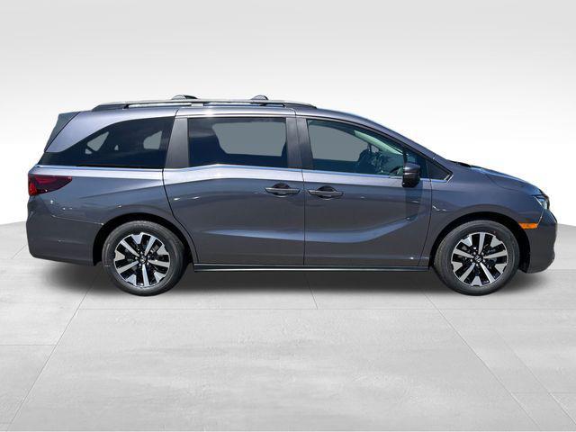 new 2026 Honda Odyssey car, priced at $45,085