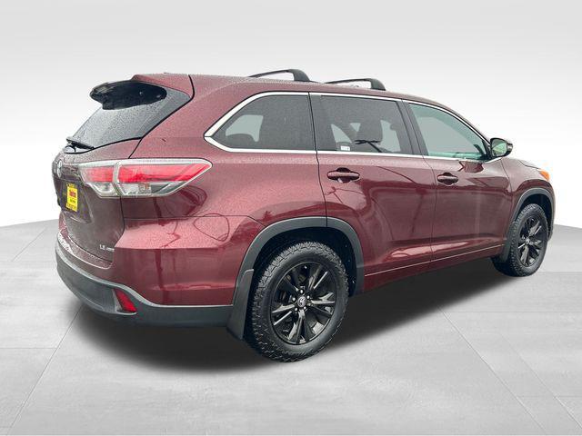 used 2016 Toyota Highlander car, priced at $16,888