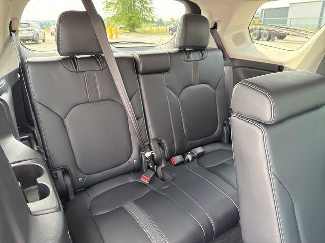 used 2025 Honda Pilot car, priced at $44,118