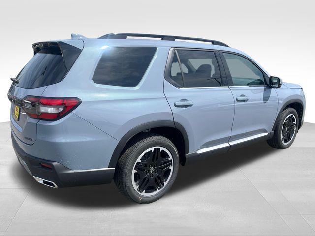 new 2026 Honda Pilot car, priced at $56,445
