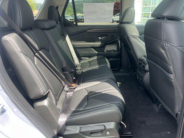 new 2026 Honda Pilot car, priced at $56,445