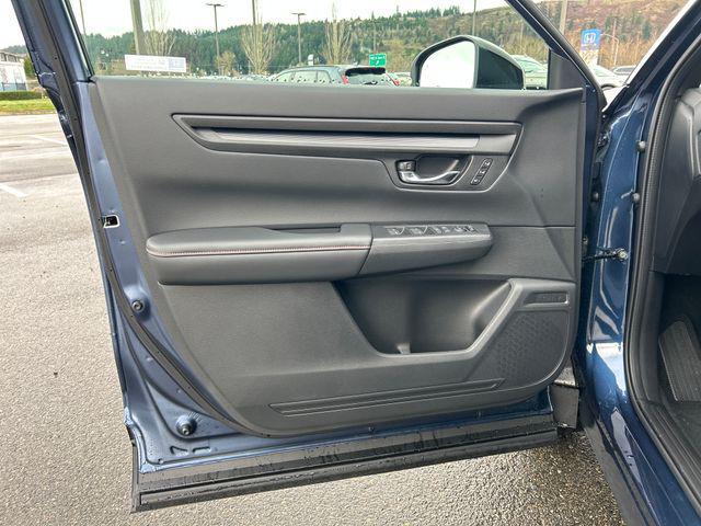 new 2026 Honda CR-V Hybrid car, priced at $41,675