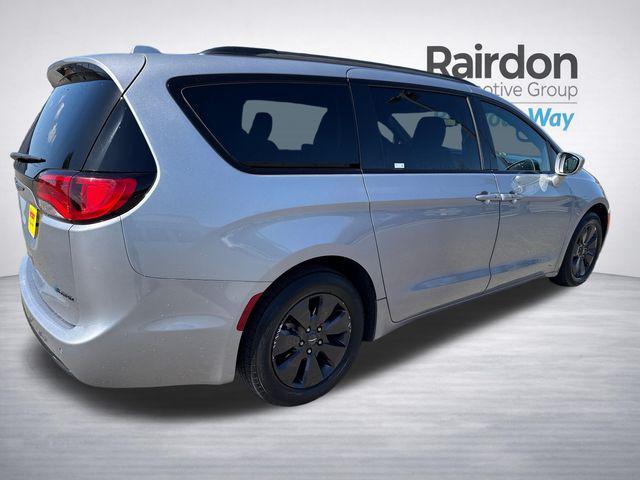 used 2019 Chrysler Pacifica Hybrid car, priced at $23,988
