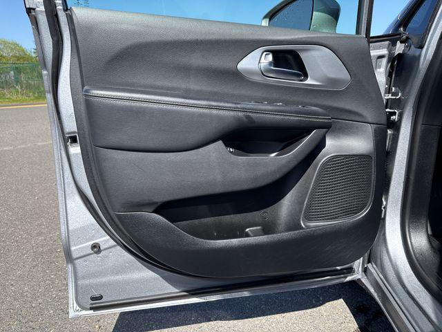 used 2019 Chrysler Pacifica Hybrid car, priced at $23,988