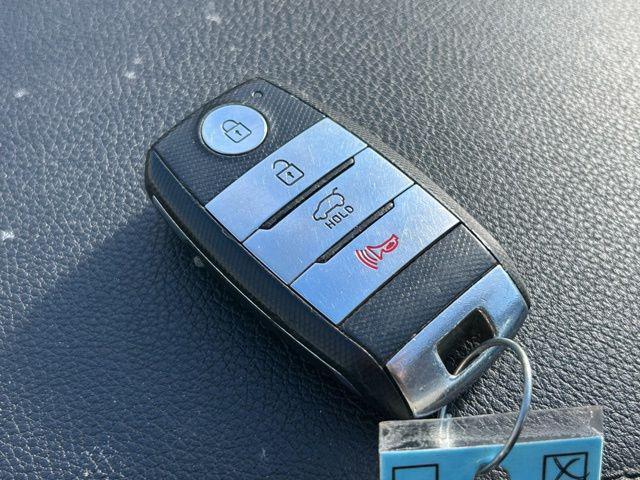 used 2019 Kia Sorento car, priced at $17,499