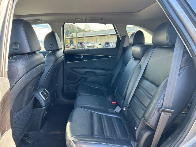 used 2019 Kia Sorento car, priced at $17,499
