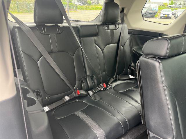 used 2025 Honda Pilot car, priced at $42,411