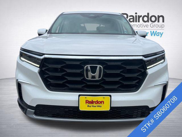 used 2025 Honda Pilot car, priced at $42,411