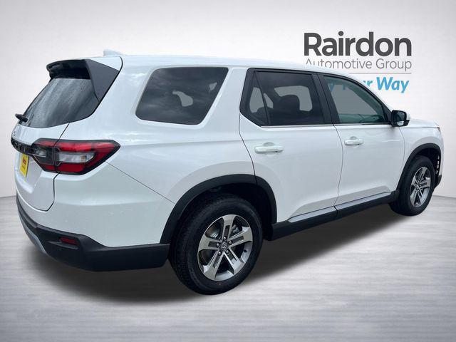 used 2025 Honda Pilot car, priced at $42,411