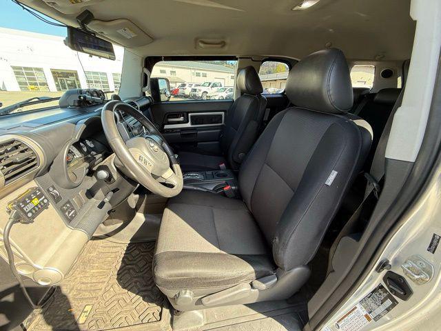 used 2007 Toyota FJ Cruiser car, priced at $14,888