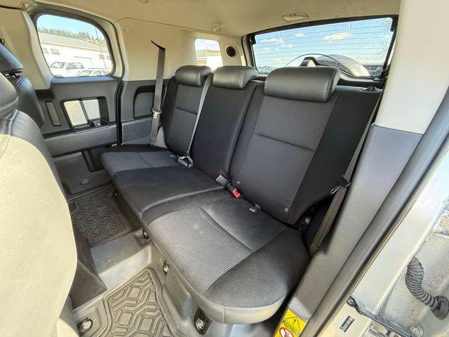 used 2007 Toyota FJ Cruiser car, priced at $14,888