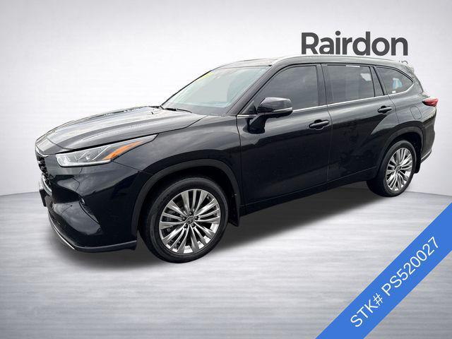 used 2023 Toyota Highlander car, priced at $29,491