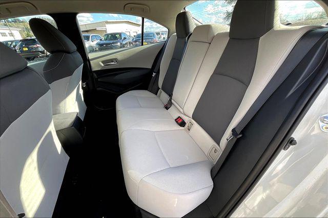 2020 Super White Toyota Corolla