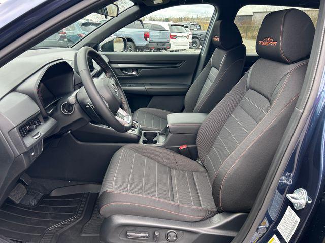 new 2026 Honda CR-V Hybrid car, priced at $40,250