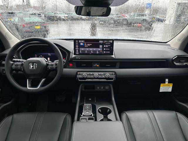 new 2026 Honda Pilot car, priced at $53,795