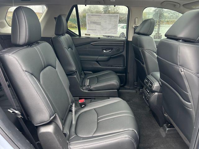 new 2026 Honda Pilot car, priced at $53,795